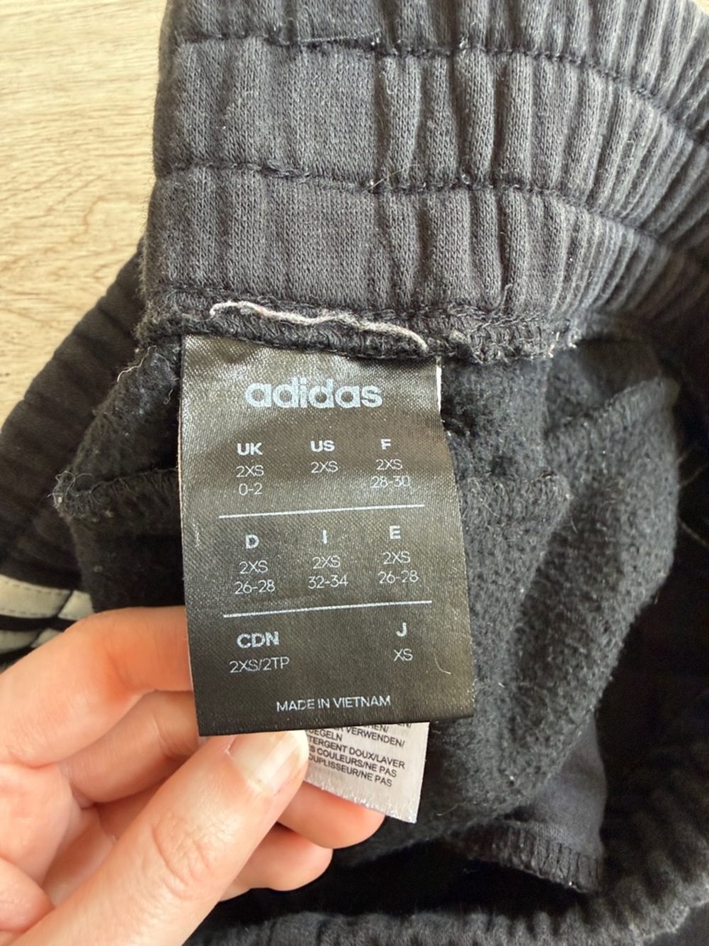 Adidas joggers - Picture 3 of 3